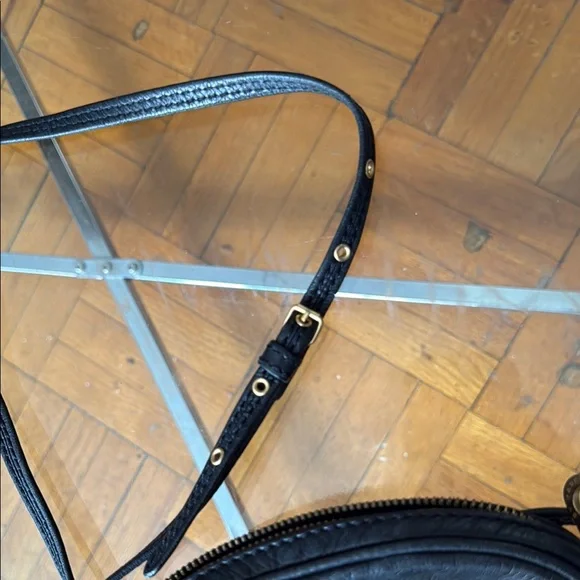 Marc by Marc Jacobs Black Leather Crossbody Bag - Picture 9 of 11